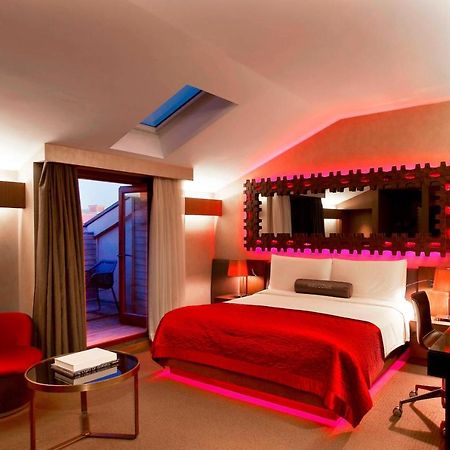 W Istanbul (Adults Only) Hotel Luaran gambar A room at the Mira Hotel